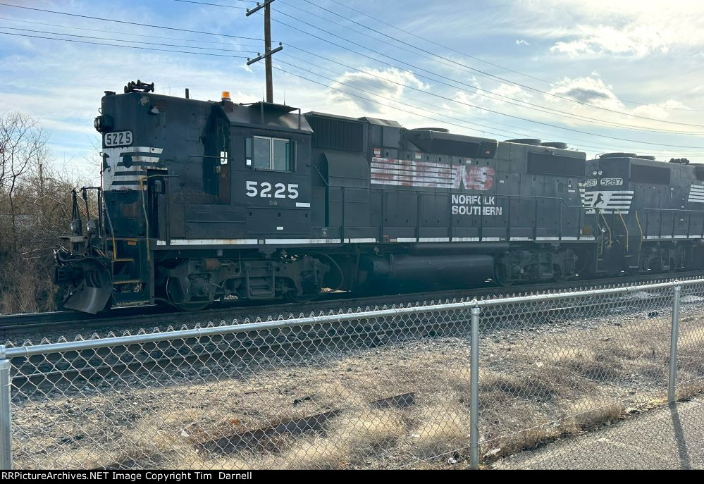 NS 5225